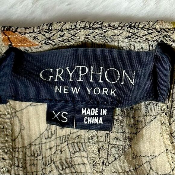 Gryphon New York Silk Semi Sheer Blouse in Vintage Leaf Sz XS/S - Picture 4 of 7